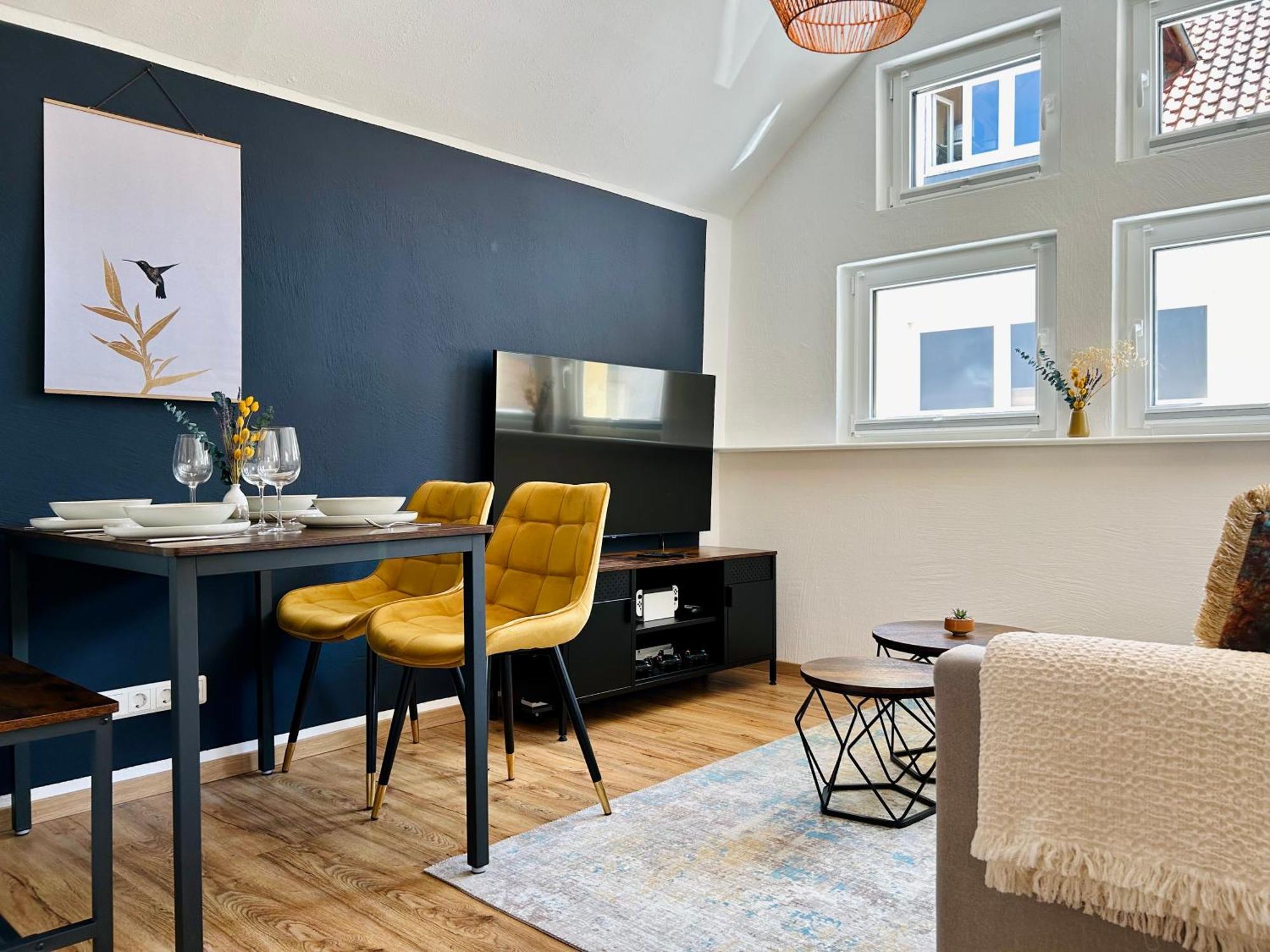 Kolibri - Design Maisonette - Nintendo Switch, Streaming, Bikestore, E-Wallbox Marburg 外观 照片